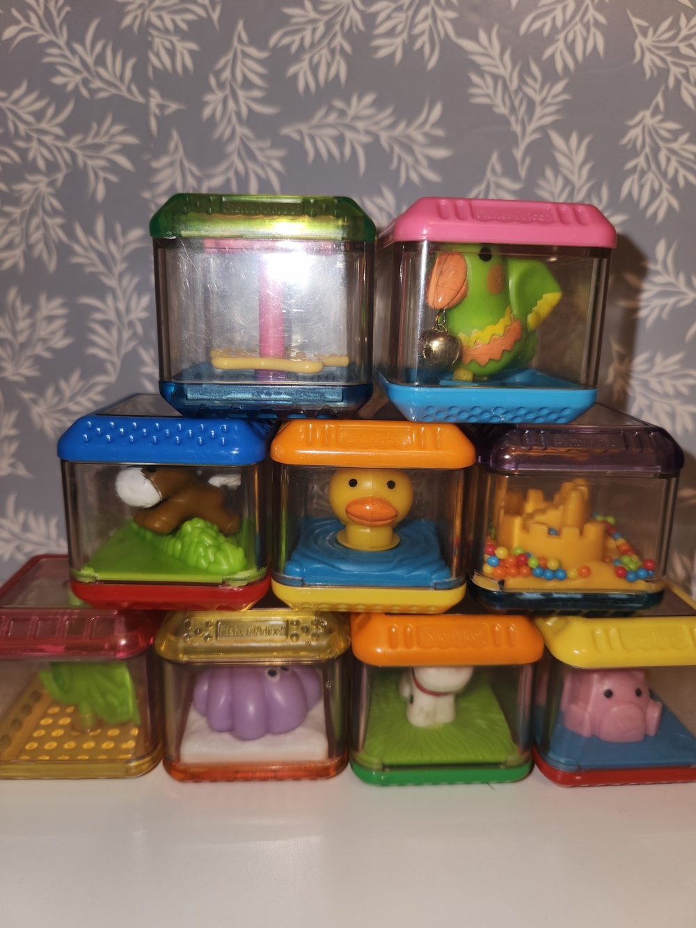 Fisher-Price Peek A Boo Blocks